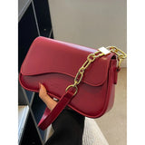 Uniwim High-End Texture Niche Design Red Shoulder Bag Female New Fashion Autumn Winter Underarm Wedding Bag Chain Crossbody Pack